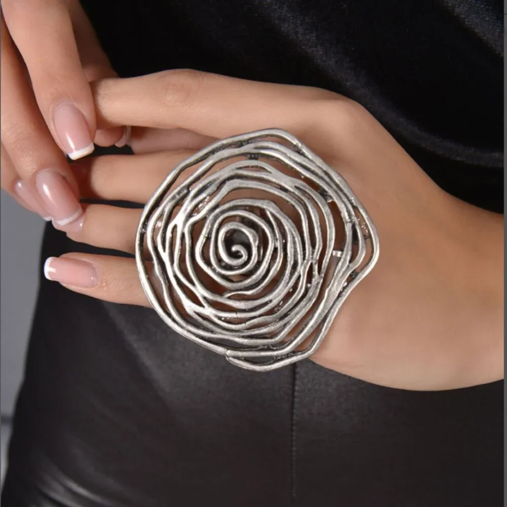 Oversized Brutalist Statement Ring – Adjustable Ring Size, Stylized Floral Rose - Picture 5 of 11